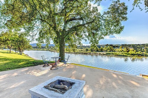 Waterfront 3BR Retreat - Pool & Hot Tub