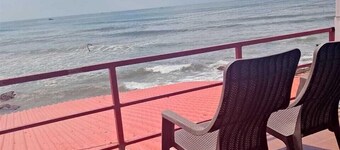 Honey Guest House Restaurant