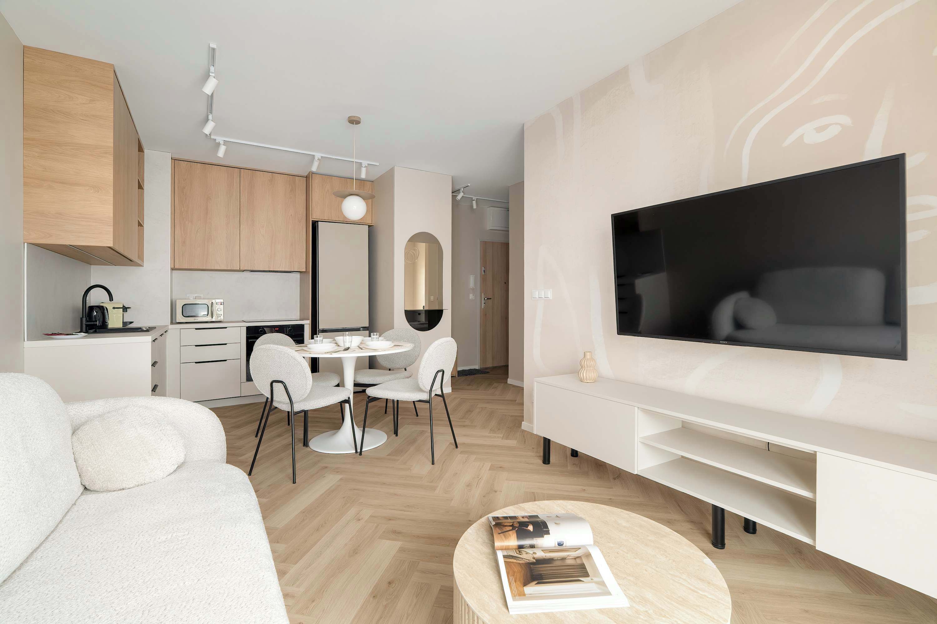 TV, offices