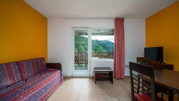 Apartment | Living room