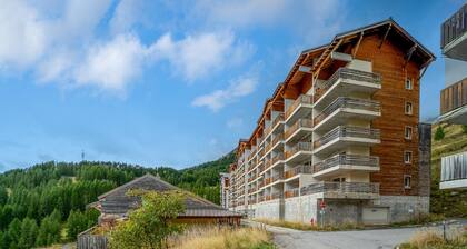 Cozy 2- Bedroom Mountain Apartment in Allos