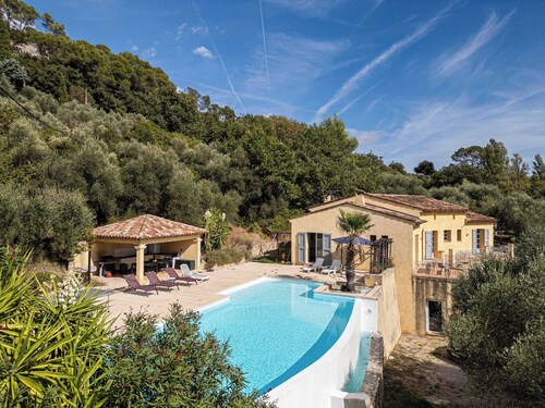 A/C House 4br/10p With Pool - 40 min From Cannes