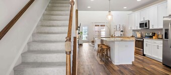 Modern Coastal Tidal Bay 1 - 4BDR Townhome