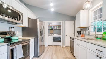 Nhà (2 Bedrooms) | Nội thất