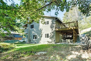 Interior - 13 Mi to Lumen Field & Dtwn Seattle! Cozy Retreat (Newcastle)