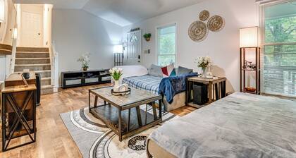 Easy I-20 Access to Atl: Suburban Retreat w/ Yard