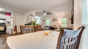 Ferienhaus (2 Bedrooms) | Innenbereich