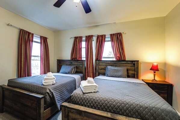 House (4 Bedrooms) | Interior