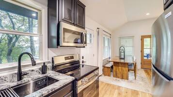 Casa (2 Bedrooms) | Interior