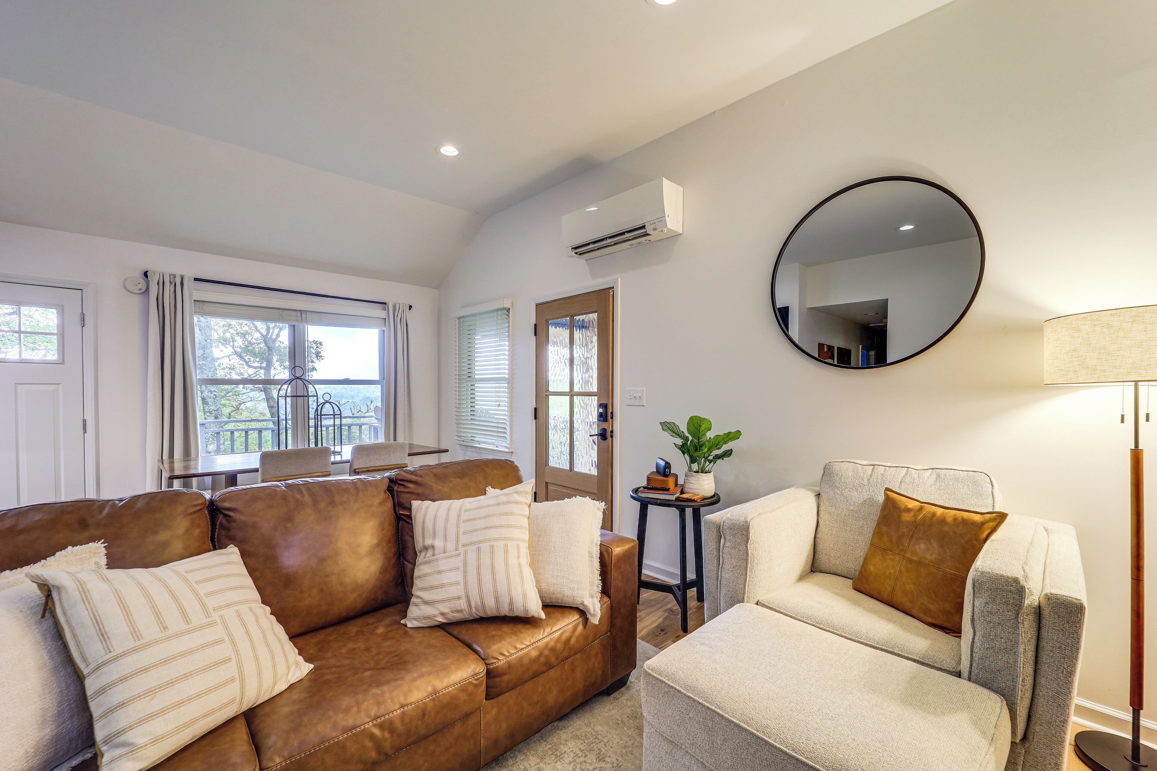 Rumah (2 Bedrooms) | Interior