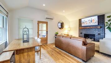 Casa (2 Bedrooms) | Interior