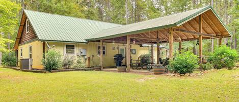House (2 Bedrooms) | Front of property