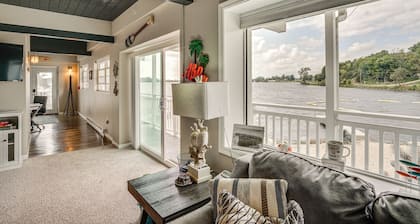 Lakefront Condo w/ Beach Access in Campbellsport!