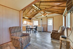 Casa (2 Bedrooms) | Interior