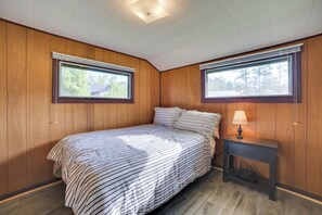 Interior - Mullett Lake Cabin w/ Private Dock + Fire Pit! (Indian River)