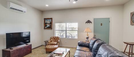 House (2 Bedrooms) | Front of property