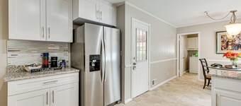 3 Mi to Arabia Mtn Trails: Quiet Ranch-style Home