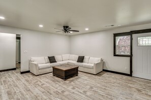 บ้านพัก (4 Bedrooms) | ภายใน