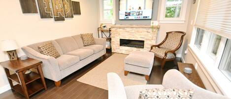 TV, fireplace, offices