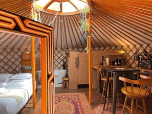 1 bedroom, Internet, bed sheets