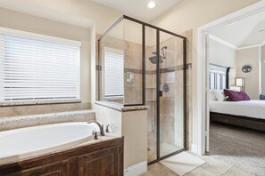 Shower, towels, shampoo