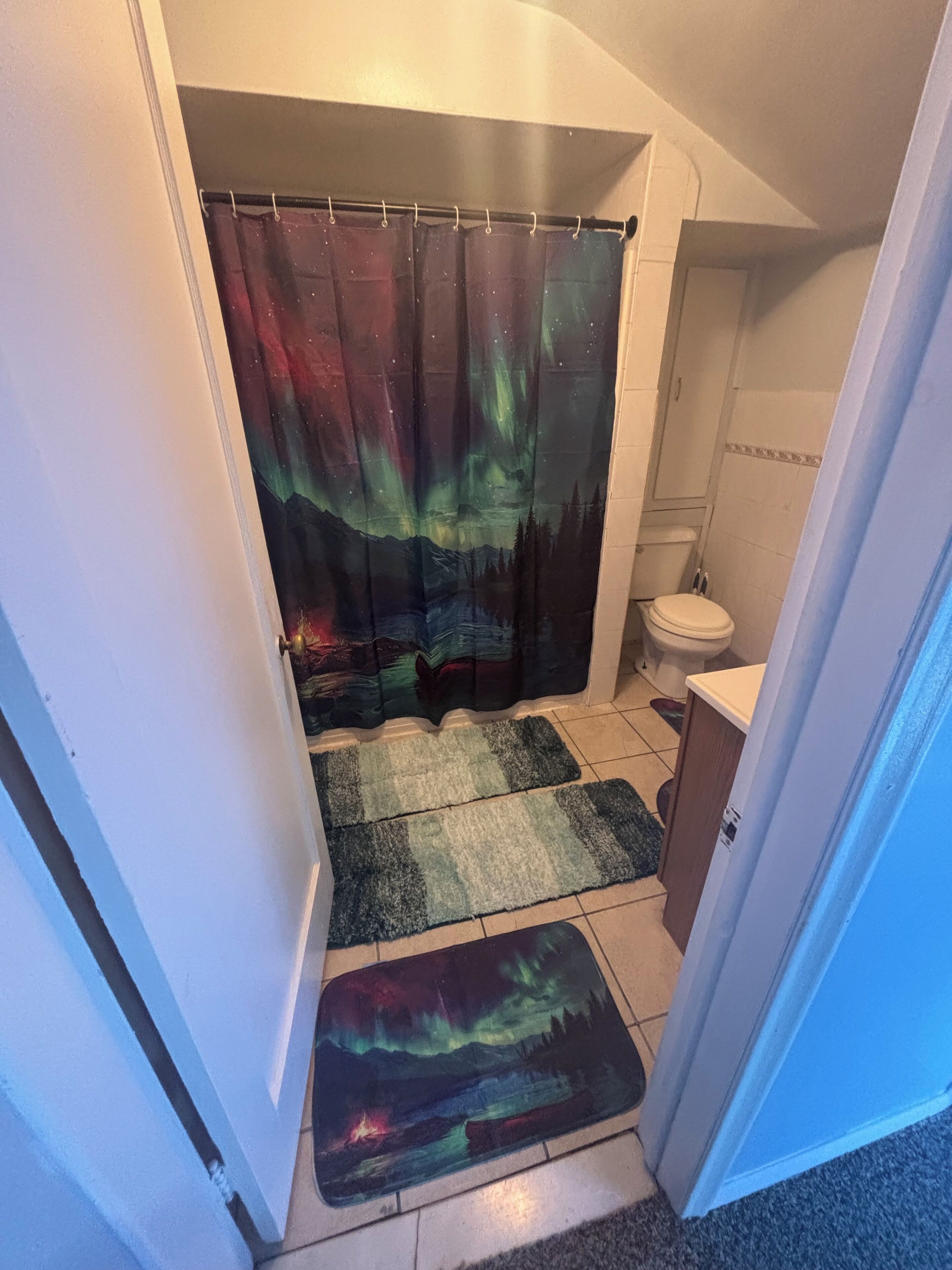 Handtücher, Seife, Toilettenpapier