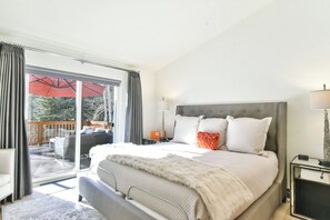 3 bedrooms, desk, free WiFi, bed sheets