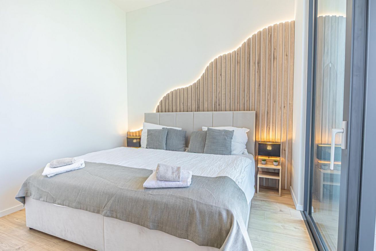 2 Schlafzimmer, Bügeleisen/Bügelbrett, Bettwäsche