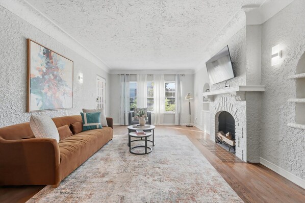 Televisión y oficina