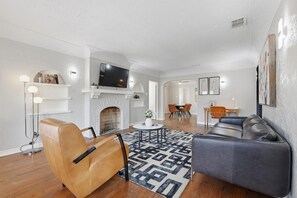 Televisión y oficina