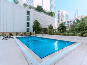 Apartment - Luxury 1BR in Dubai Marina Beside Vida Yacht Club (Dubai)