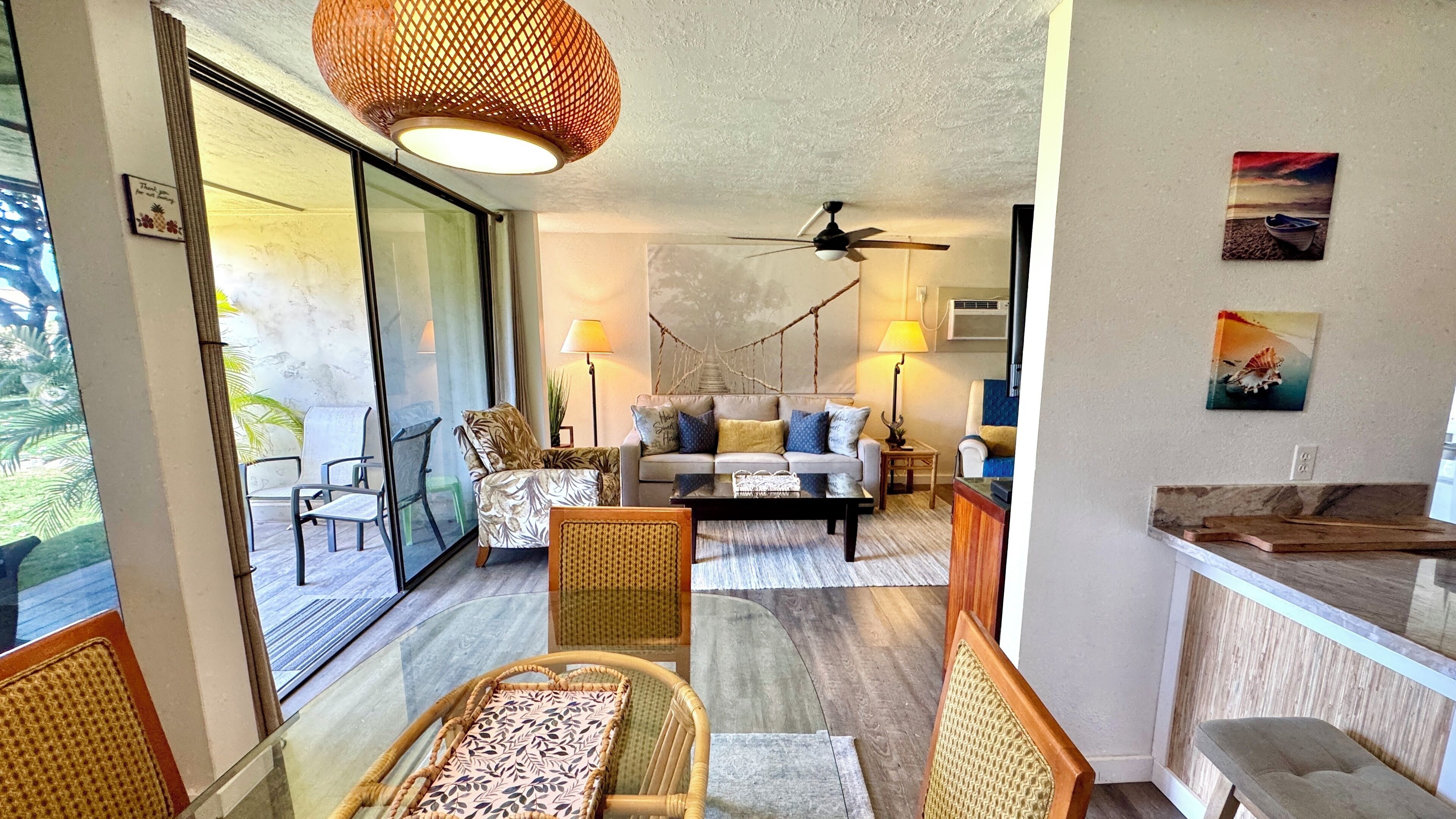 Smart TV, DVD player