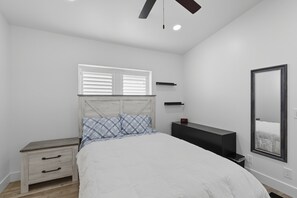 House, 4 Bedrooms | 4 bilik tidur, ruang kerja komputer riba, seterika/papan seterika