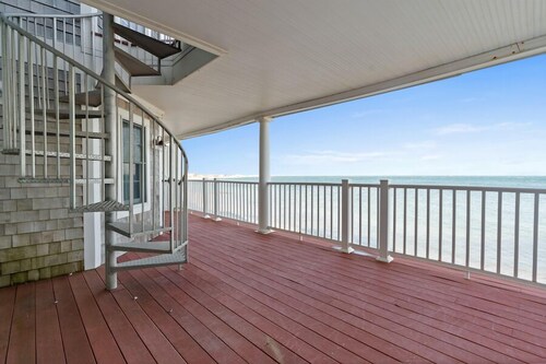 Spend The Off-Season On The Ocean In Falmouth RPAM115