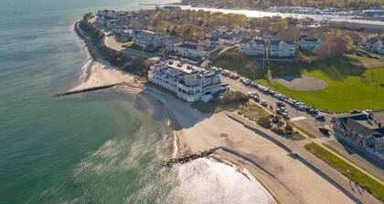 Spend The Off-Season On The Ocean In Falmouth RPAM115