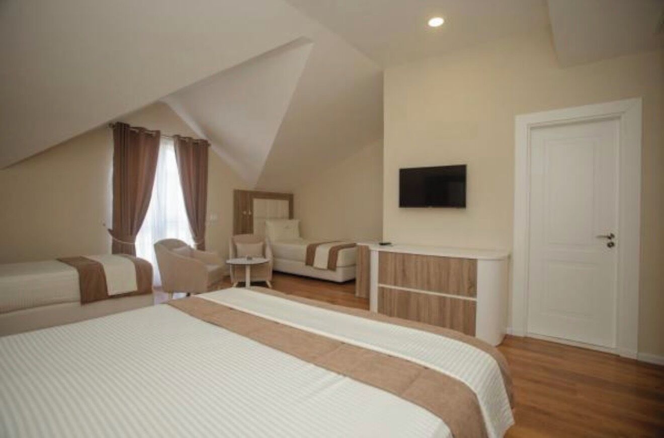 In-room safe, desk, soundproofing, iron/ironing board