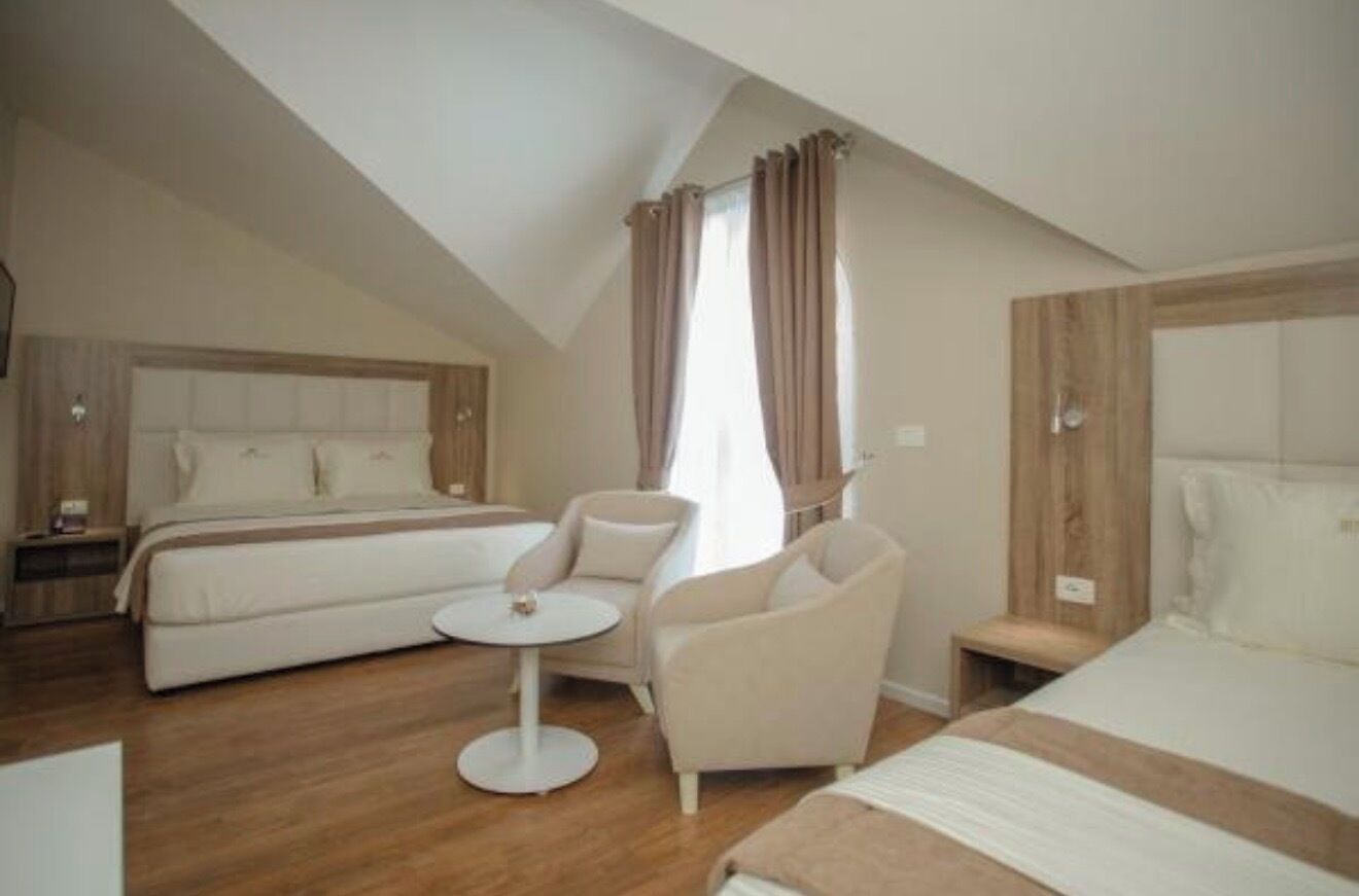In-room safe, desk, soundproofing, iron/ironing board