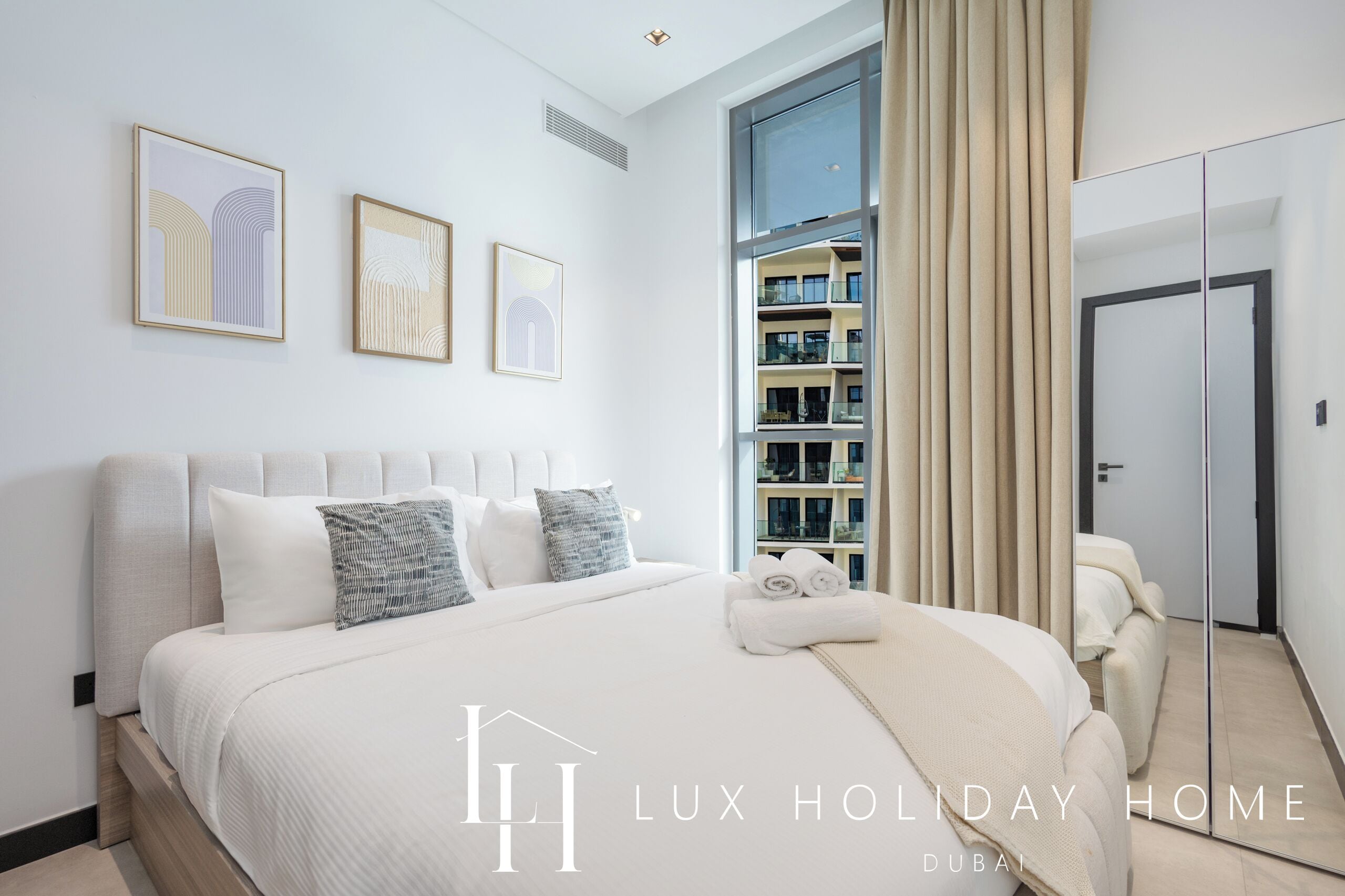 Apartment, Canal View | Blackout drapes, iron/ironing board, free WiFi