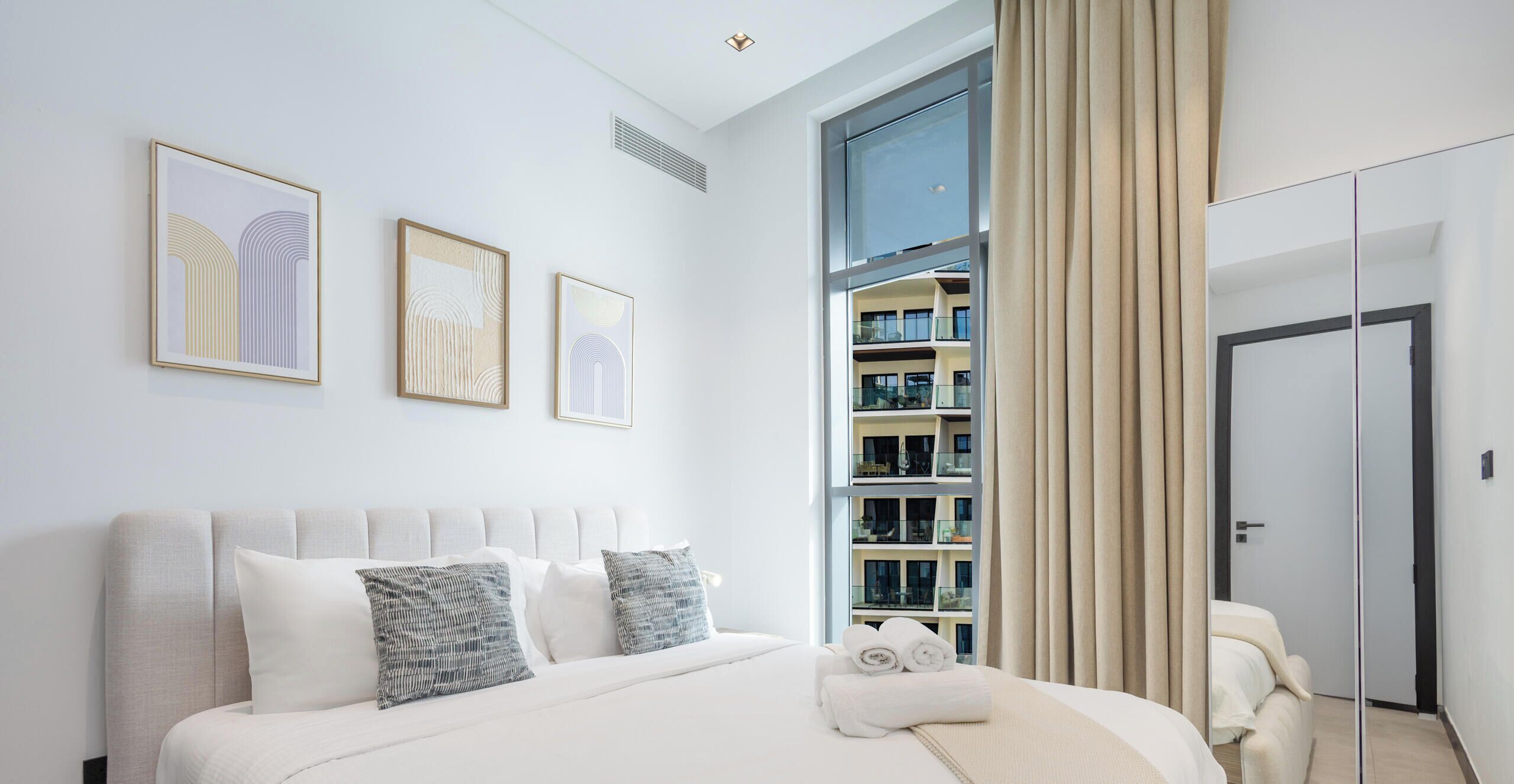 Apartment, Canal View