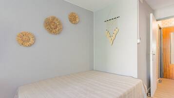 Apartment | 1 bedroom, iron/ironing board