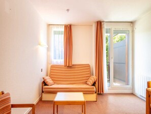 Apartment | Living room - Mountain Apartment Near Village Centre (Villard-de-Lans)