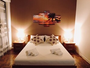 Premium bedding, down duvets, in-room safe, desk - B&B Lary (Pescara)