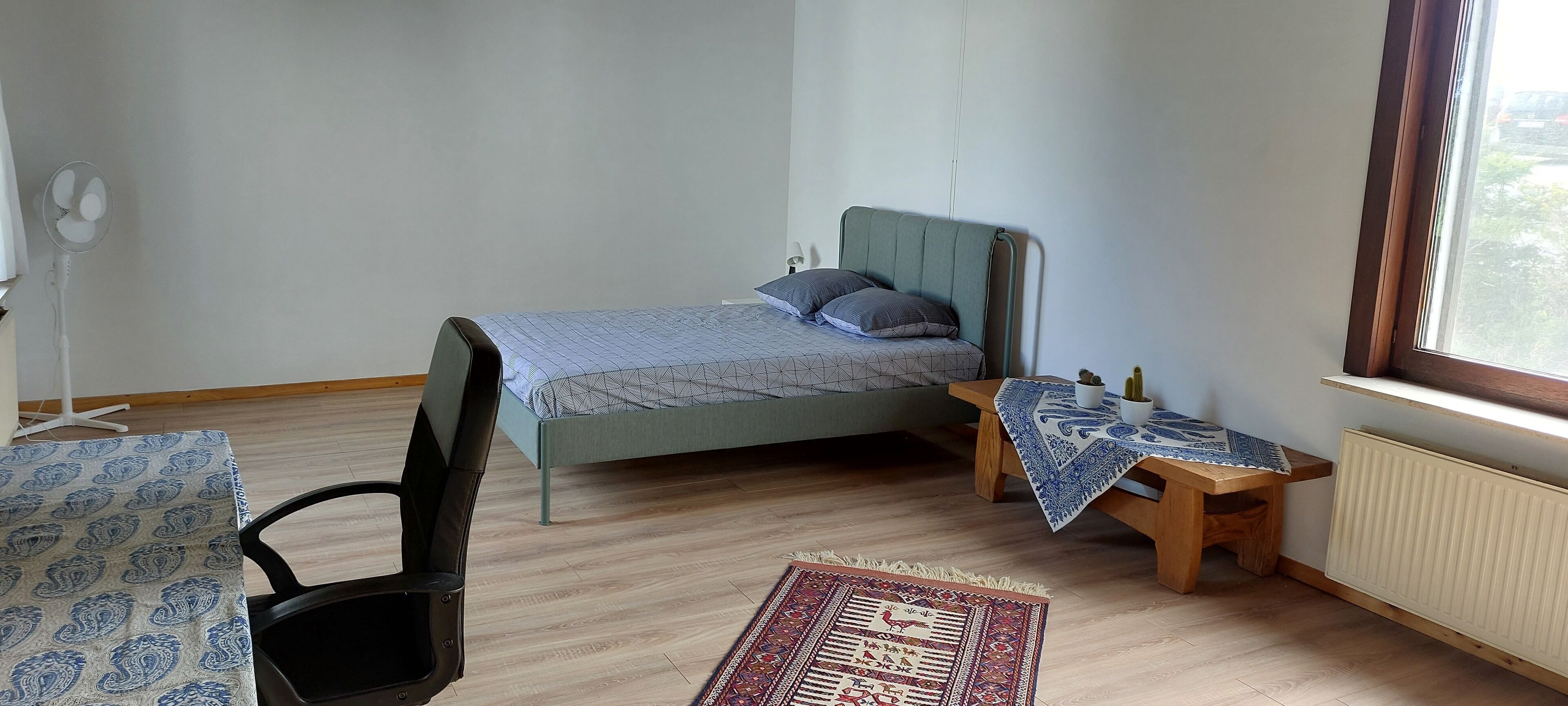 3 chambres, fer et planche à repasser, Wi-Fi gratuit, draps fournis