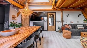 Rumah | Tempat makan