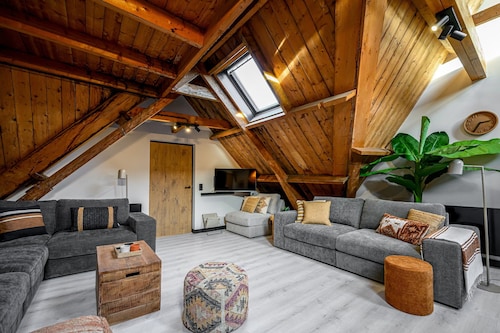 Beautiful Group Loft With Sauna Near the Beach