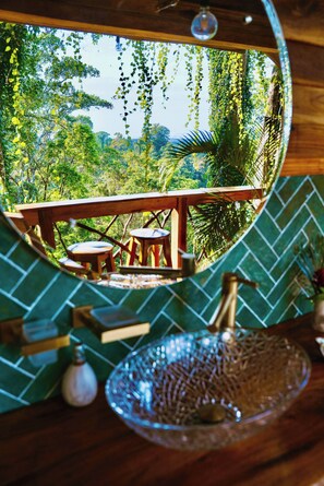 Cabin, 1 Bedroom, Balcony, Garden View | Interior - Jungle Spirit Treehouse (Cahuita)