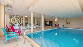 House | Pool | Outdoor pool
