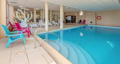 Coastal Apartment by the Beach