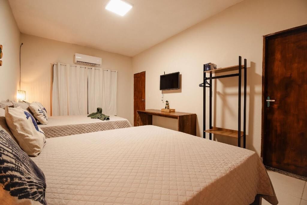 Työpöytä, kannettavalle tietokoneelle sopiva työtila