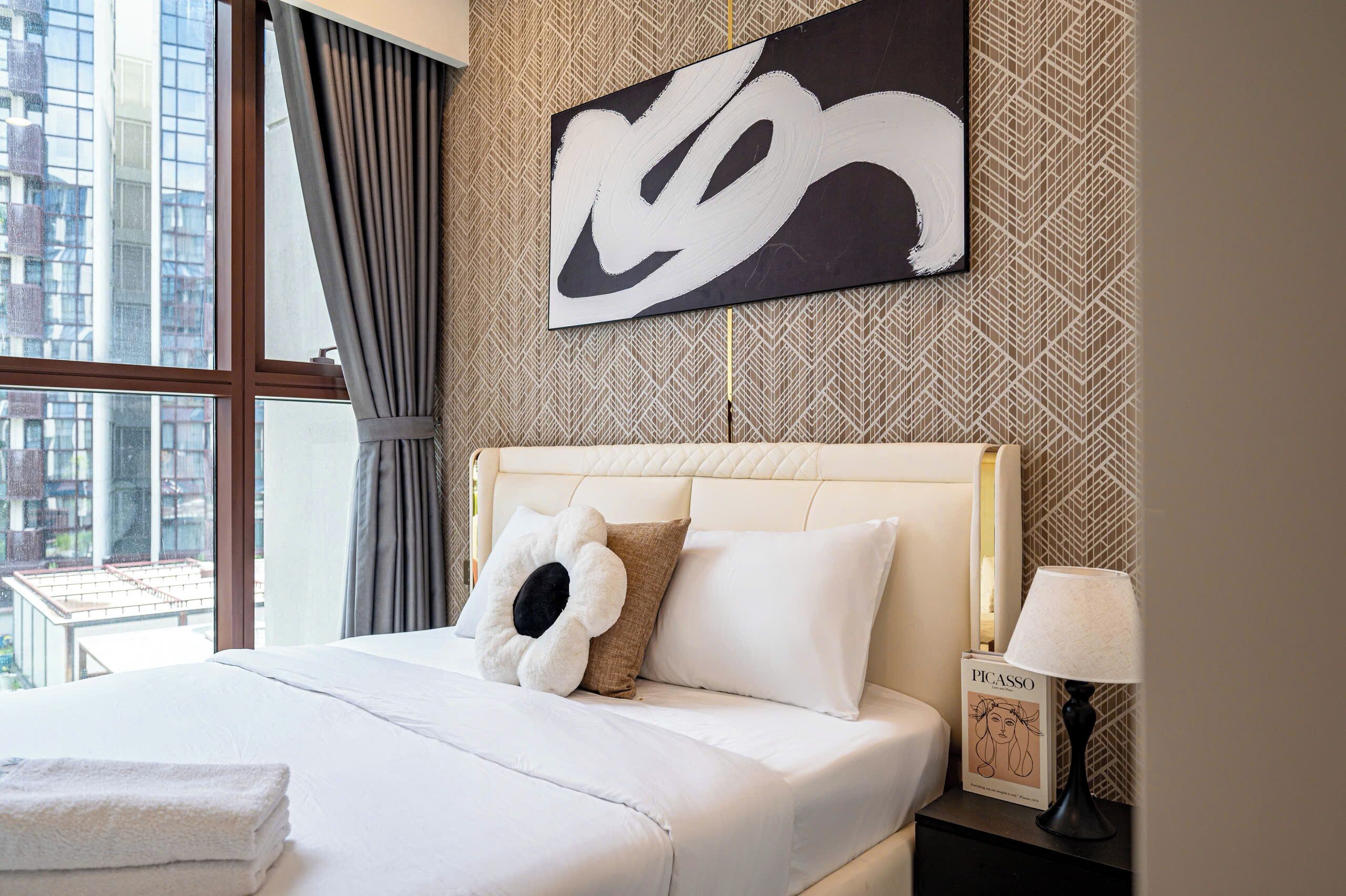 Deluxe Apartment, 1 Bedroom, Balcony, City View | Memory-foam beds, desk, laptop workspace, blackout curtains